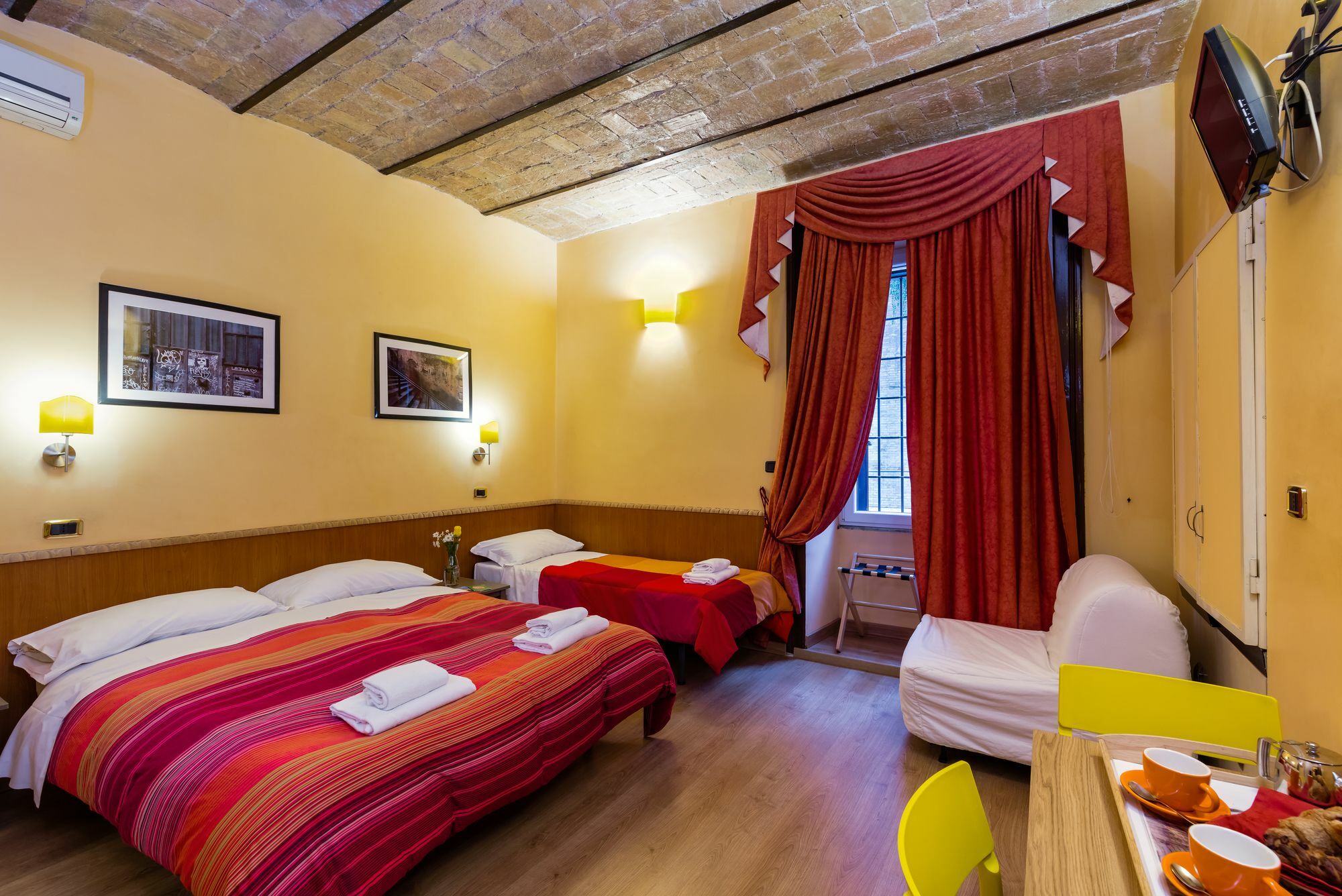 Domus Avi - Guest House Roma Exterior foto