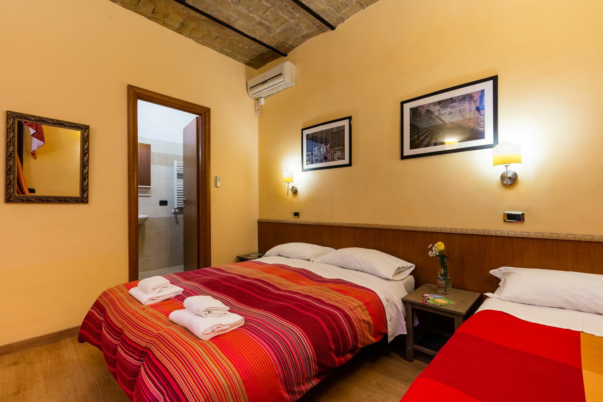 Domus Avi - Guest House Roma Exterior foto